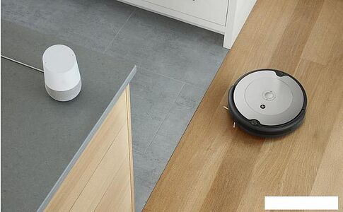 Робот-пылесос iRobot Roomba 698