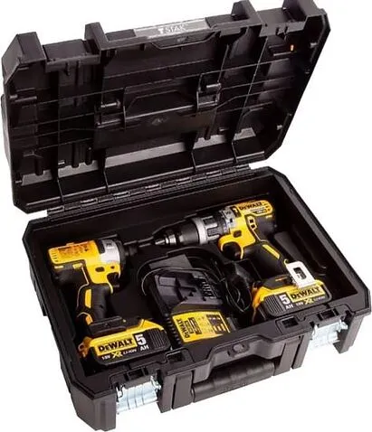 DeWalt DCK266P2T (шуруповерт, гайковерт, кейс)