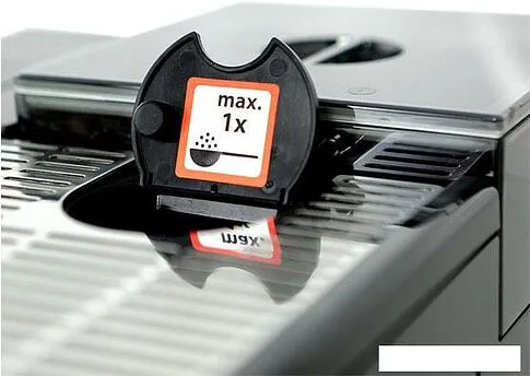 Эспрессо кофемашина Melitta CI Touch F630-102