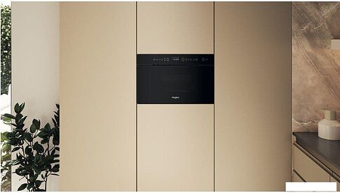 Микроволновая печь Whirlpool WMN14BB