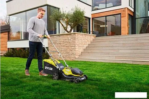 Колёсная газонокосилка Ryobi RY18LMX37A-150 (с АКБ 5 Ah)