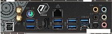 Материнская плата ASRock X570 Taichi Материнская плата ASRock X570 Taichi