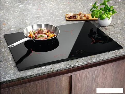 Варочная панель Electrolux EIP8146