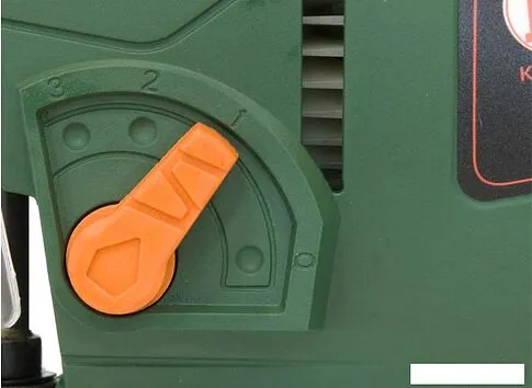 Электролобзик Калибр ЛЭМ-830Е