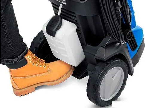 Мойка высокого давления Зубр Профессионал АВД-П240