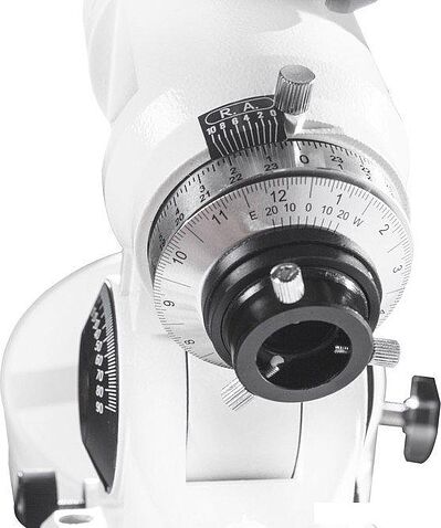 Sky-Watcher EQ3 67835