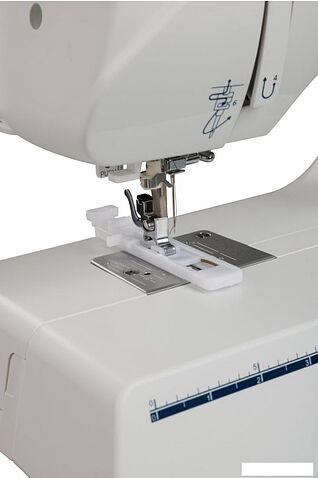 Электромеханическая швейная машина Jaguar FS 4400