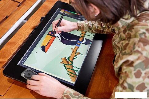 Графический планшет Wacom Cintiq Pro 24 DTH-2420