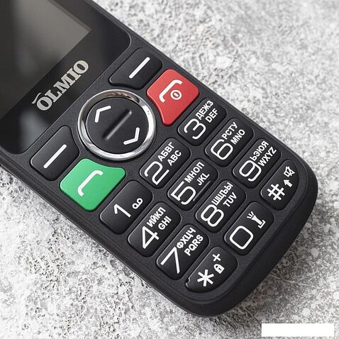 Кнопочный телефон Olmio C18 (черный)