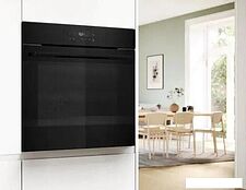 Электрический духовой шкаф Bosch Serie 6 HJG852YB0T