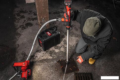 Дренажный насос Milwaukee M12 BSWP-601 4933479640 (с 1-им АКБ)