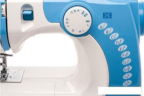 Швейная машина Comfort 15