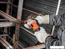 Угловая шлифмашина Black & Decker G650