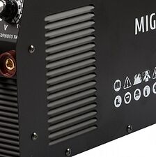 Сварочный инвертор Brait MIG-250QD Сварочный инвертор Brait MIG-250QD