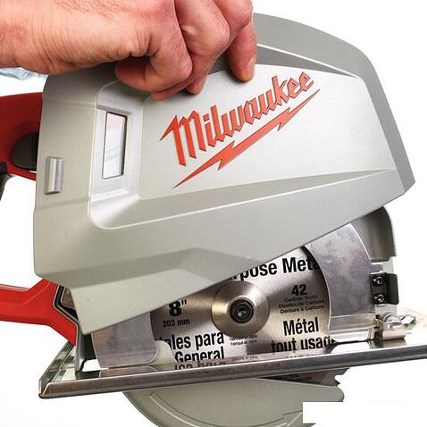 Дисковая (циркулярная) пила Milwaukee MCS 66 [4933440615]