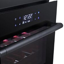 Винный шкаф Temptech SOMZ45SB