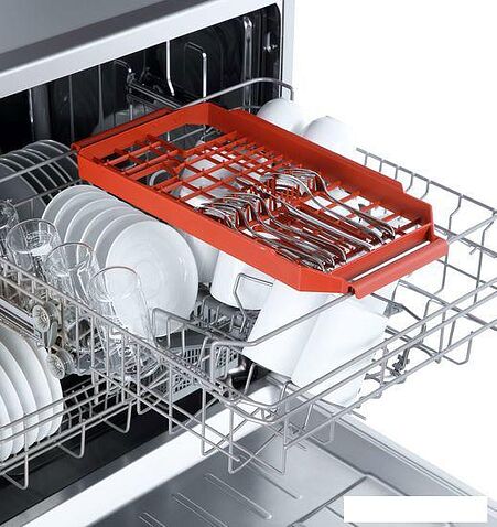 Отдельностоящая посудомоечная машина LEX DW 6062 IX