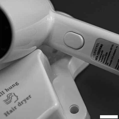 Сушилка для волос Meyvel MF4-1300 (белый)