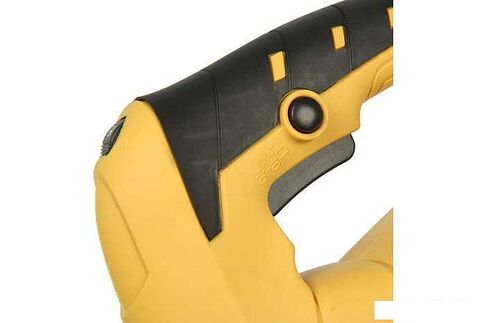 Электролобзик Tundra 5437463