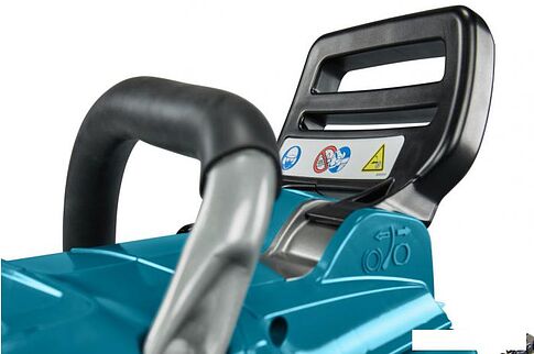 Аккумуляторная пила Makita UC012GZ (без АКБ)