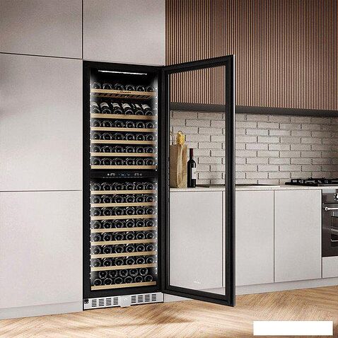 Винный шкаф Libhof Sommelier SMD-165 black