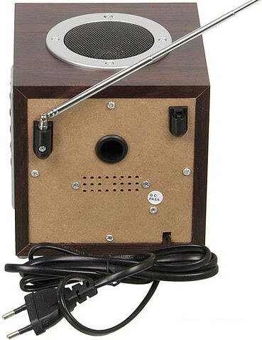 Радиоприемник Hyundai H-SRS200