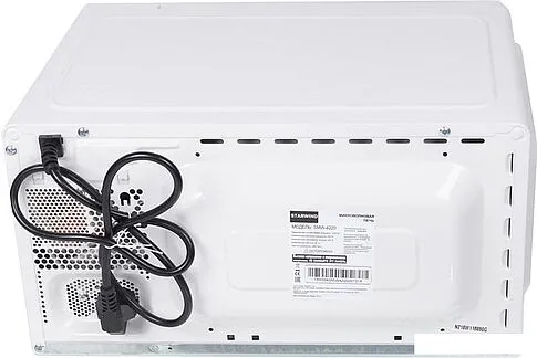 Микроволновая печь StarWind SMW4220
