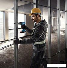 Ударная дрель-шуруповерт Bosch GSB 185-LI Professional 06019K3100 (с 2-мя АКБ, кейс) Ударная дрель-шуруповерт Bosch GSB 185-LI Professional 06019K3100 (с 2-мя АКБ, кейс)