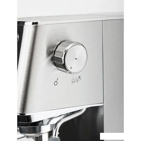Рожковая кофеварка Ufesa CE8020 Capri