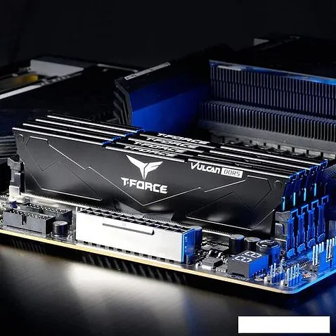 Оперативная память Team T-Force Vulcan 2x16ГБ DDR5 5600 МГц FLBD532G5600HC32DC01