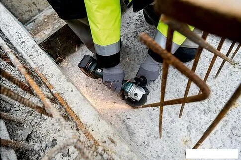 Угловая шлифмашина Metabo W 18 L 9-125 Quick 602249850 (без АКБ)