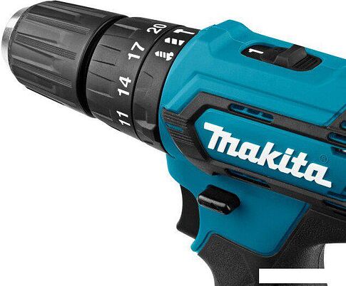 Ударная дрель-шуруповерт Makita HP333DZJ (без АКБ, кейс)