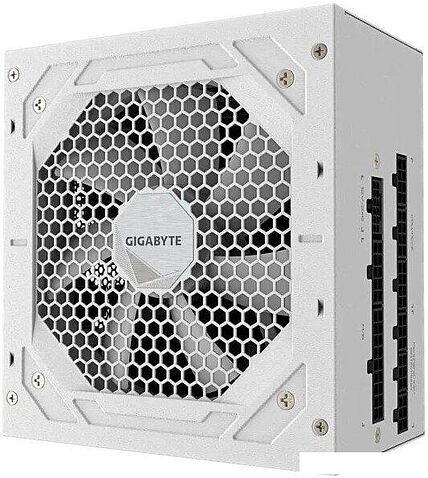 Блок питания Gigabyte UD1000GM PG5 V2 ICE