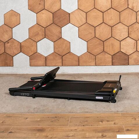 Электрическая беговая дорожка Carbon Fitness T370