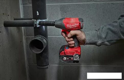 Ударный гайковерт Milwaukee M18 ONEIWF12-0X Fuel 4933459198 (без АКБ, кейс)