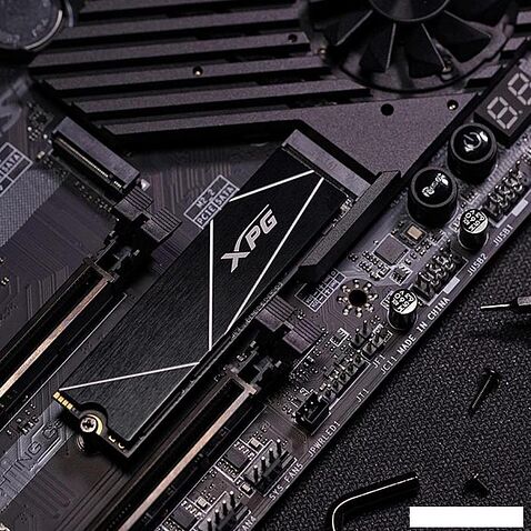 SSD ADATA XPG GAMMIX S70 Blade 4TB AGAMMIXS70B-8000G-CS