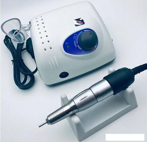 Набор для маникюра и педикюра Strong 210/120