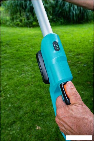 Кусторез Gardena THS 42/18V P4A (без АКБ)