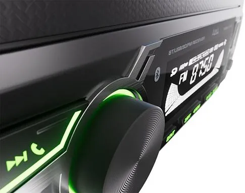 USB-магнитола Aura Fireball-101BT