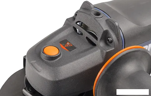 Угловая шлифмашина Ferm AGM1061S