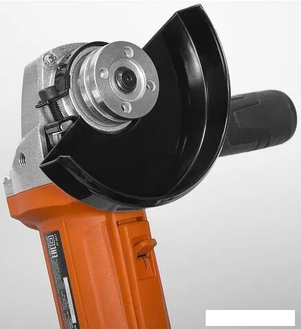 Угловая шлифмашина Daewoo Power DAG 650-125