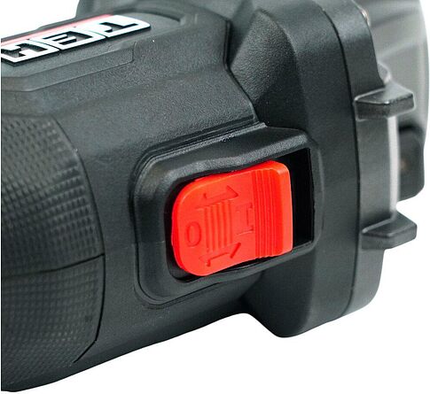 Угловая шлифмашина TEH LG125M (без АКБ)