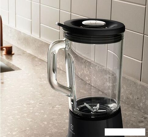 Стационарный блендер Electrolux E6TB1-4GB