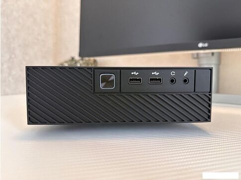 Компактный компьютер Jet Office 3i8100D32SD2VGAM1W1