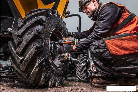 Гайковерт AEG Powertools BSS 18HTF12B6-0 4935472245 (без АКБ)