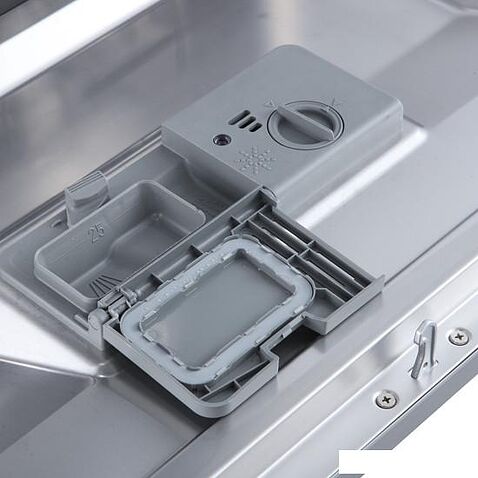 Отдельностоящая посудомоечная машина Бирюса DWC-506/7 M