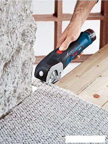 Bosch GUS 12V-300 Professional (без аккумулятора)