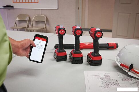 Гайковерт Milwaukee M18ONEFIW2FC12-0X 4933493412 (без АКБ, кейс)