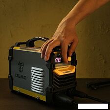 Сварочный инвертор Deko DKWM250A (без кейса) Сварочный инвертор Deko DKWM250A (без кейса)