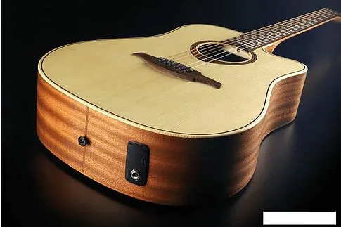 Электроакустическая гитара LAG T70DCE